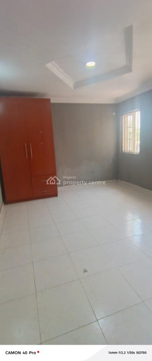 Perfect and Sharp 3 Bedroom Flat Upstairs, By Eternal Filling Station, Idado, Lekki, Lagos, Flat / Apartment for Rent