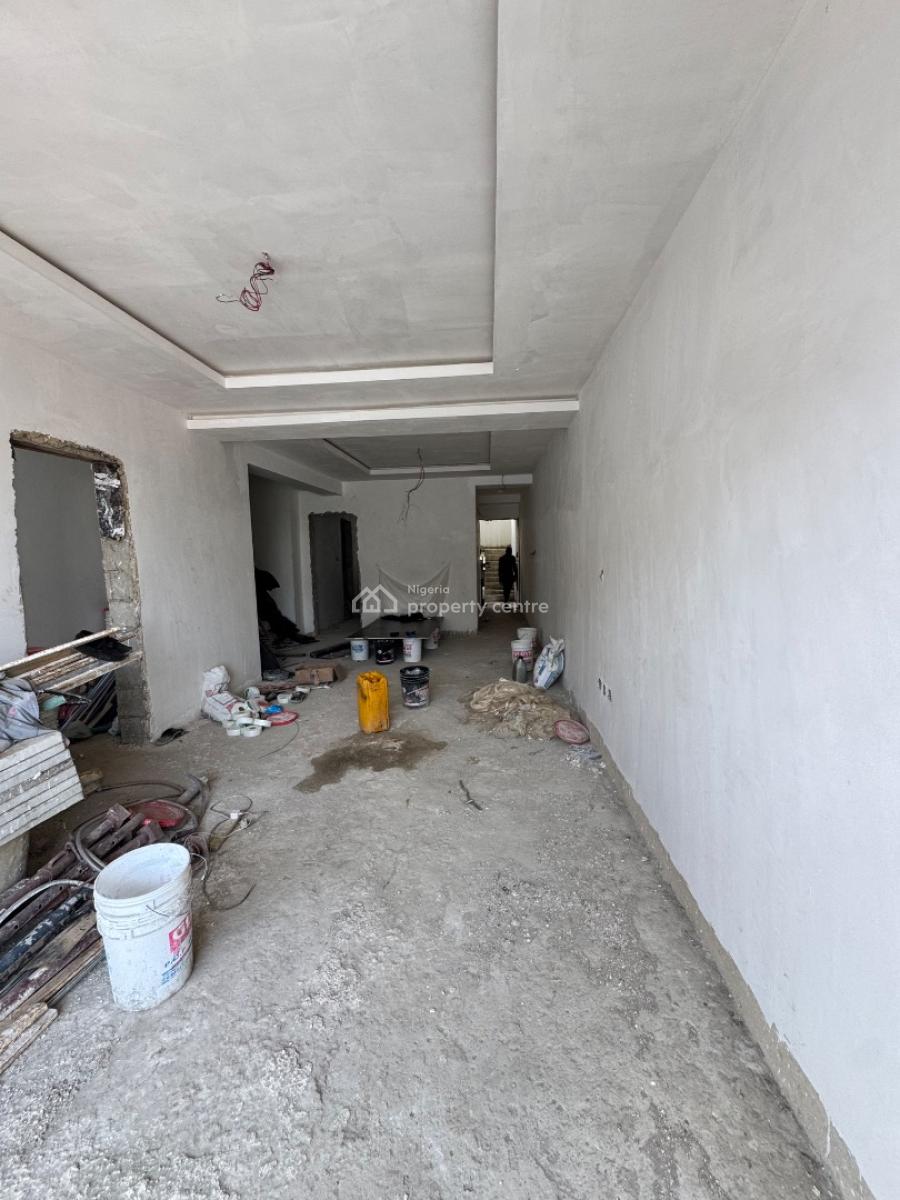 Gorgeously Built 3 Bedroom Apartment Penthouse, Anthony, Maryland, Lagos, Block of Flats for Sale