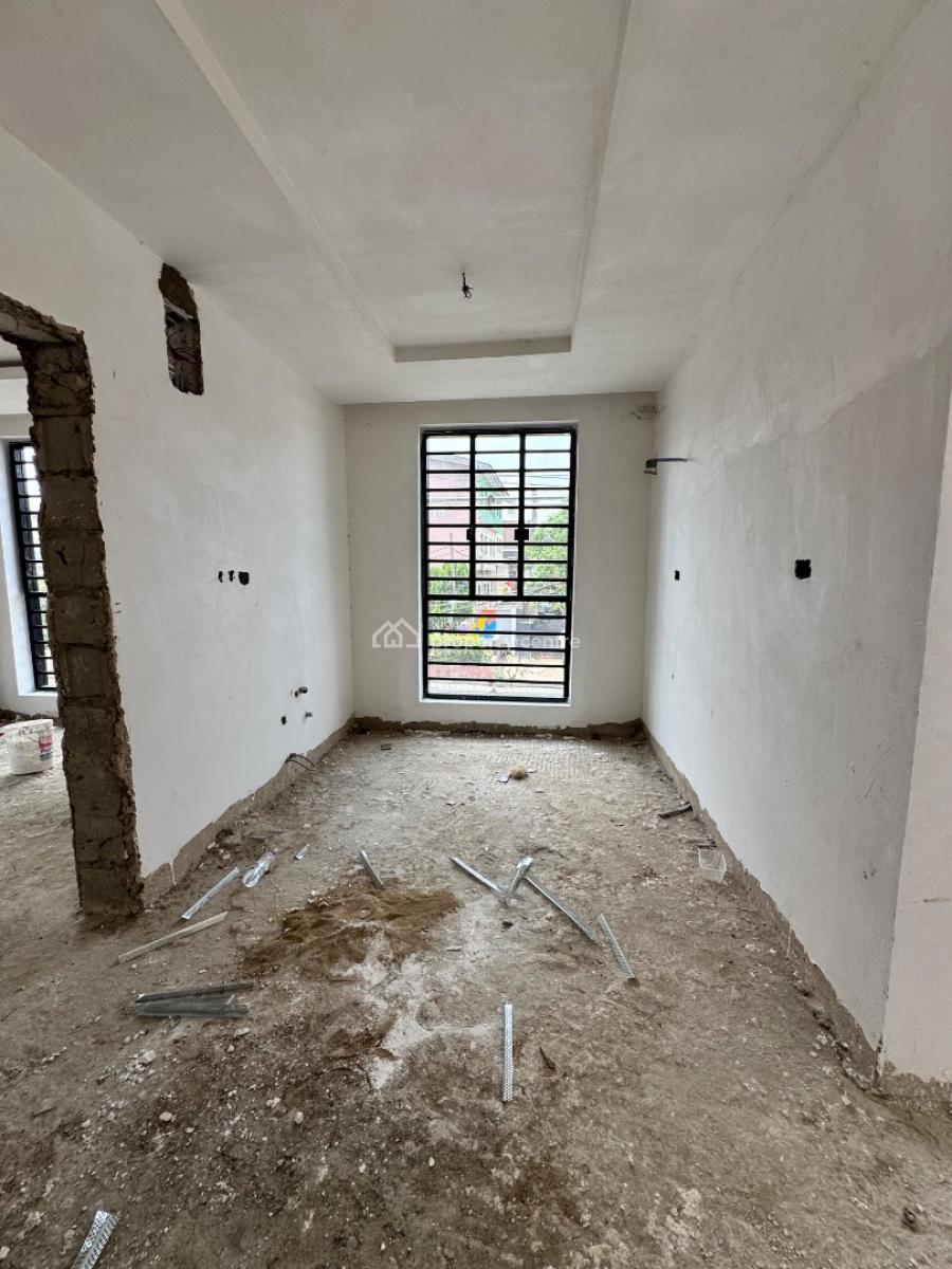 Gorgeously Built 3 Bedroom Apartment Penthouse, Anthony, Maryland, Lagos, Block of Flats for Sale