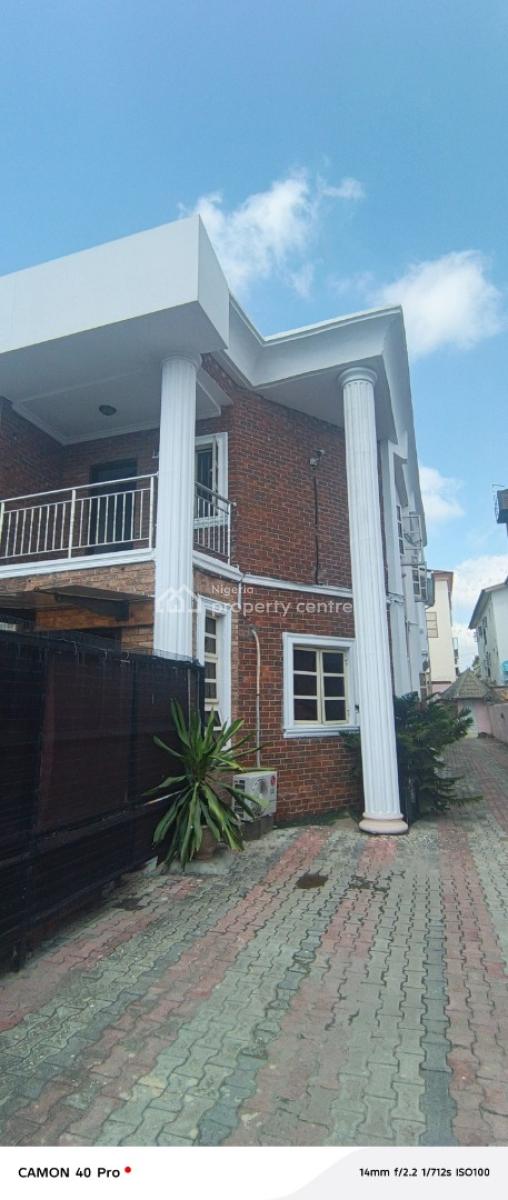 Clean 3 Bedrooms Flat, Close to The Bus-stop, By Eternal Filling Station, Agungi, Lekki, Lagos, Flat / Apartment for Rent