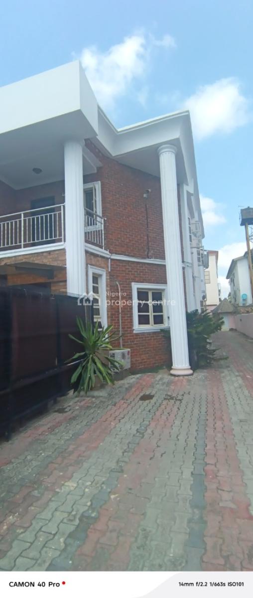 Clean 3 Bedrooms Flat, Close to The Bus-stop, By Eternal Filling Station, Agungi, Lekki, Lagos, Flat / Apartment for Rent