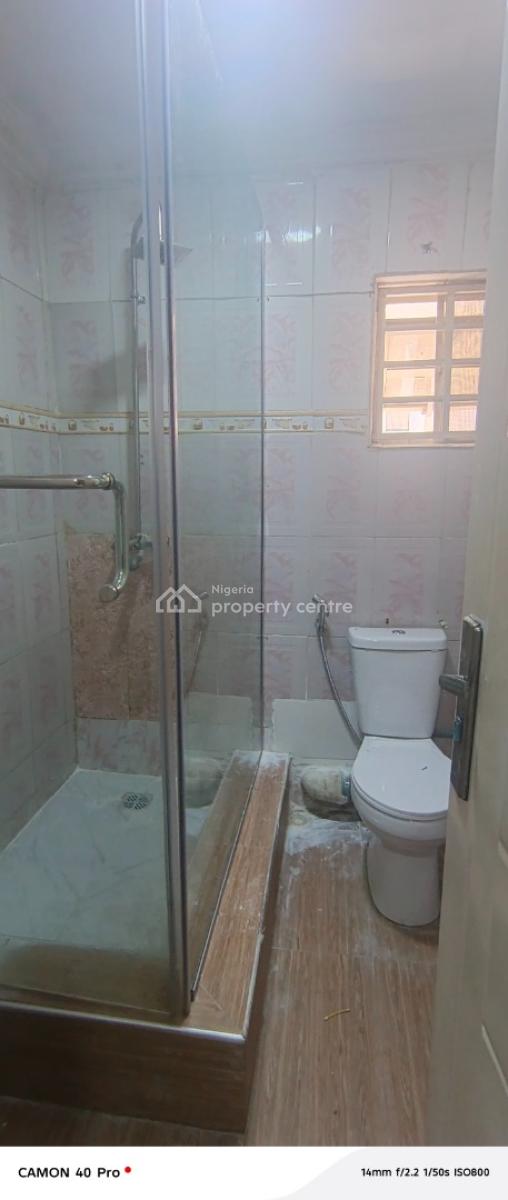 Clean 3 Bedrooms Flat, Close to The Bus-stop, By Eternal Filling Station, Agungi, Lekki, Lagos, Flat / Apartment for Rent