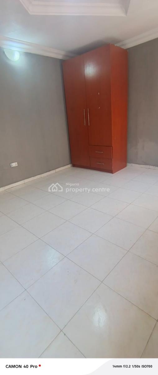 Clean 3 Bedrooms Flat, Close to The Bus-stop, By Eternal Filling Station, Agungi, Lekki, Lagos, Flat / Apartment for Rent