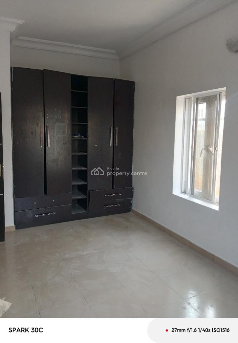 3 Bedroom Luxury Apartment, Mobil Road, Ilaje, Ajah, Lagos, Flat / Apartment for Rent