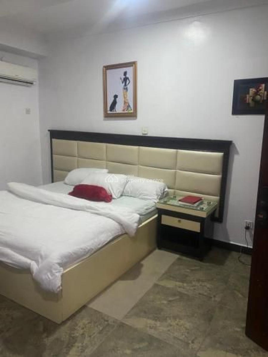 27 Rooms Hotel with Rooftop, Lekki Phase 2, Lekki, Lagos, Hotel / Guest House for Sale
