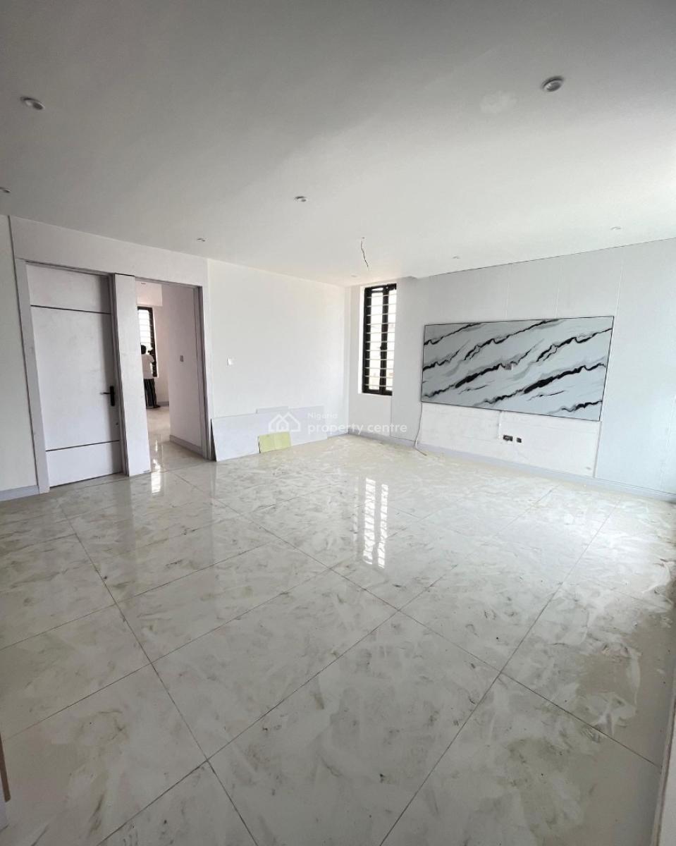 Lovely 2 Bedroom Apartment, Ologolo, Ologolo, Lekki, Lagos, Block of Flats for Sale