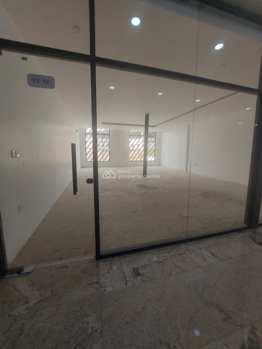 96sqm 1st Floor, New Urban Shelter Mall, Guzape District, Abuja, Plaza / Complex / Mall for Rent