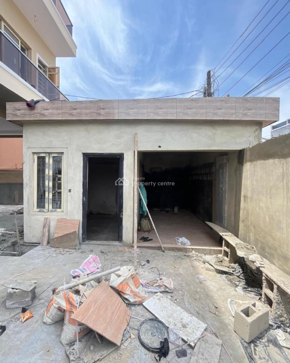 Lovely 2 Bedroom Apartment with Bq, Ologolo, Ologolo, Lekki, Lagos, Block of Flats for Sale