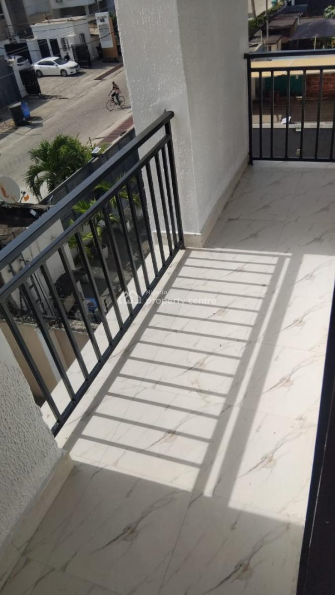 1 Bedroom Apartment, Lekki Phase 1, Lekki, Lagos, Flat / Apartment for Rent