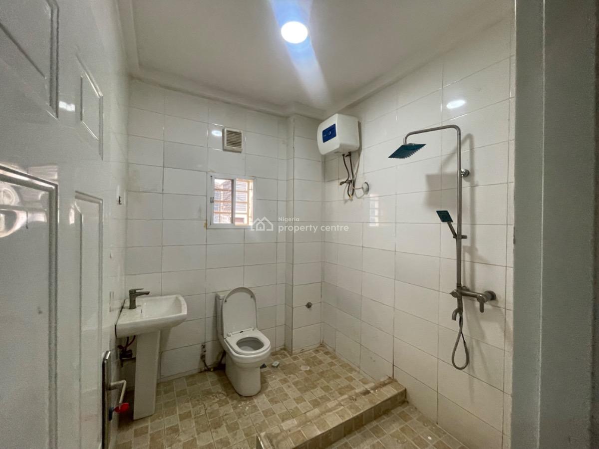 Luxury and Spacious Three Bedrooms Flat with Bq, Wuye District, Wuye, Abuja, Flat / Apartment for Rent