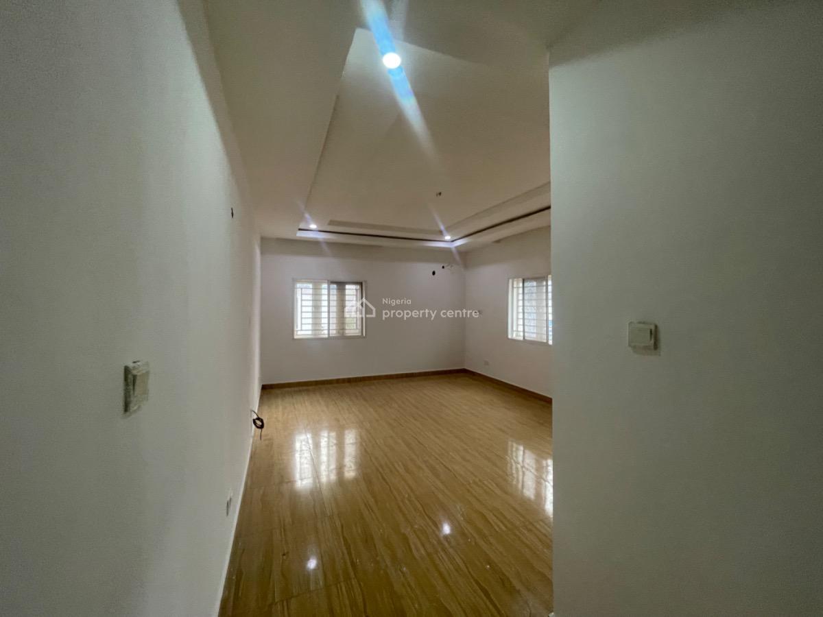 Luxury and Spacious Three Bedrooms Flat with Bq, Wuye District, Wuye, Abuja, Flat / Apartment for Rent