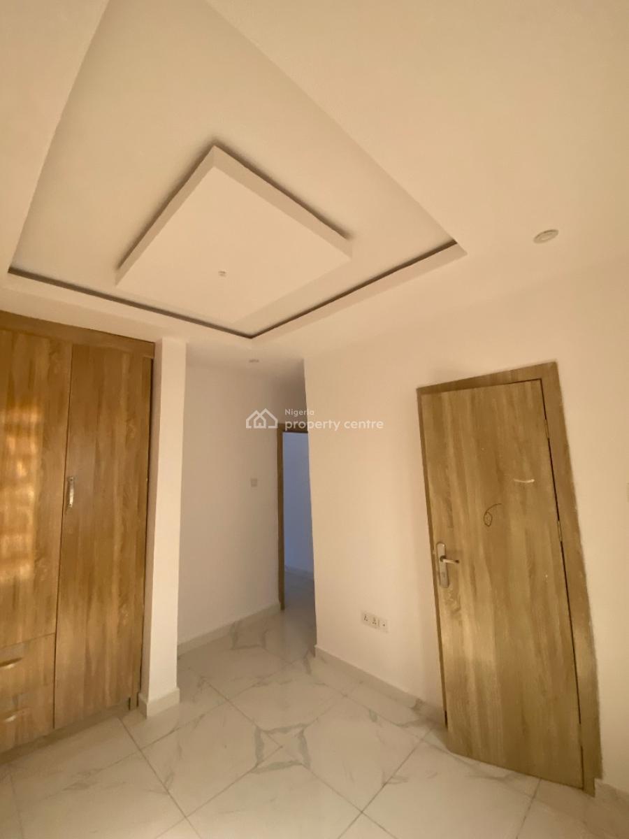 Brand New 3 Bedroom  Apartment Two Tenants in The Compound, Crest View Estate, Sangotedo, Ajah, Lagos, Flat / Apartment for Rent