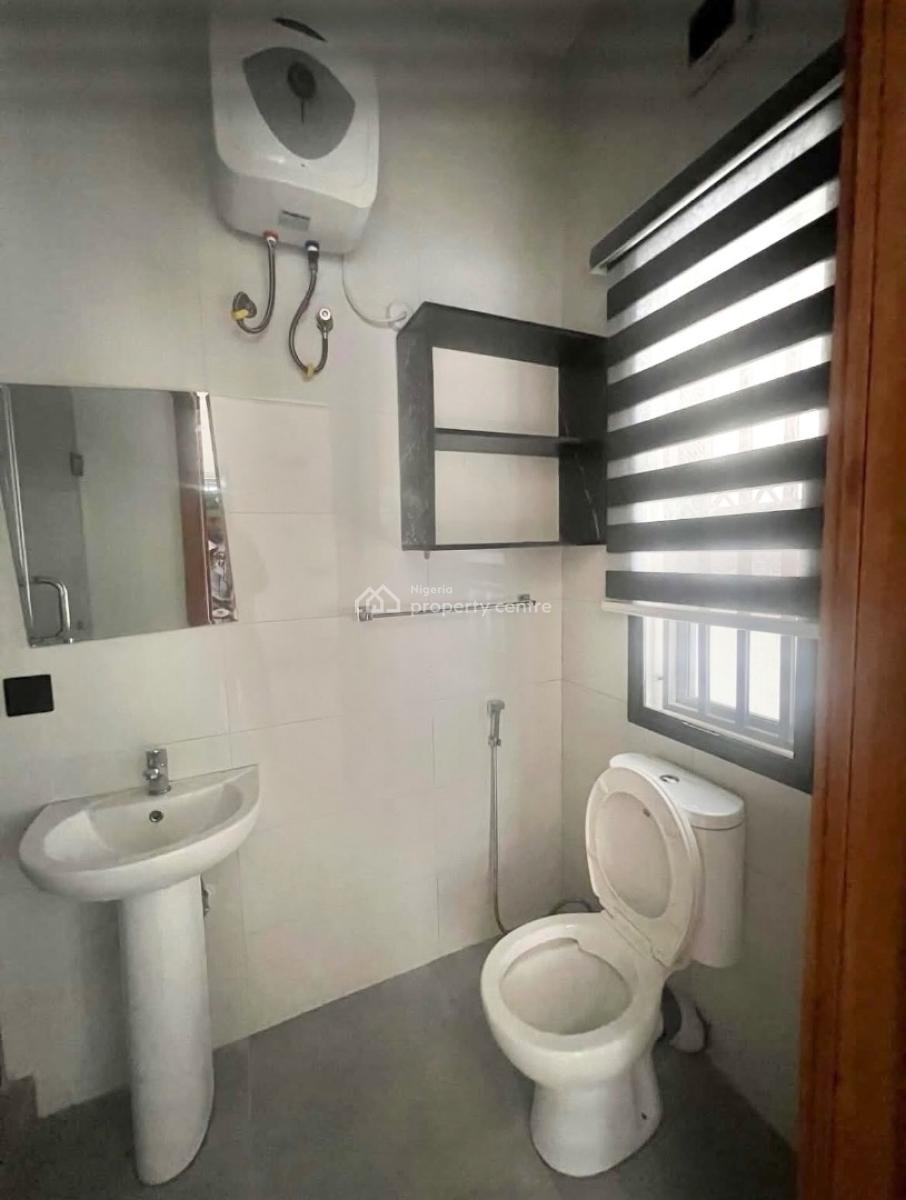 Lovely Self Serviced 2 Bedroom Apartment, Ikate Elegushi, Lekki, Lagos, Flat / Apartment for Rent