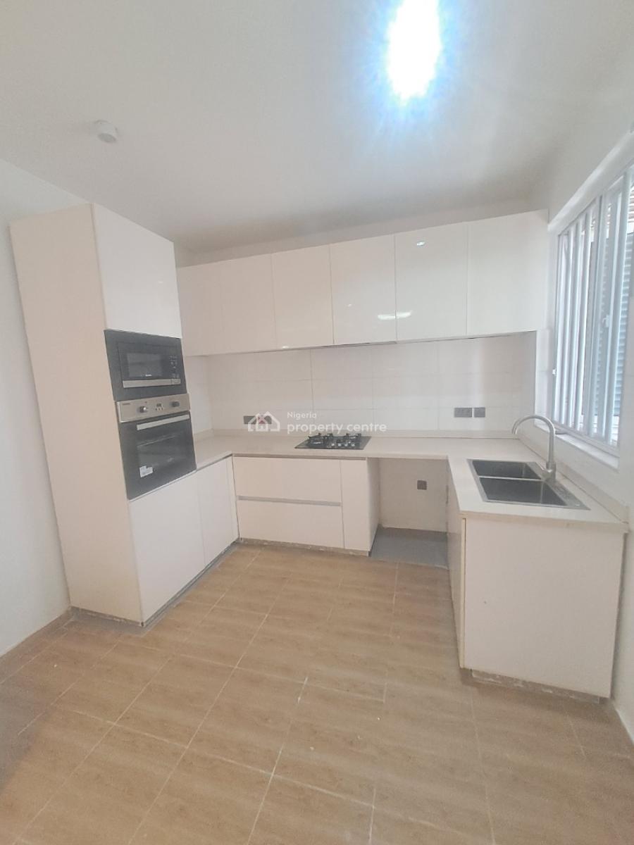Well Built 2 Bedroom Apartment, Ilasan, Ikate, Lekki, Lagos, Flat / Apartment for Rent