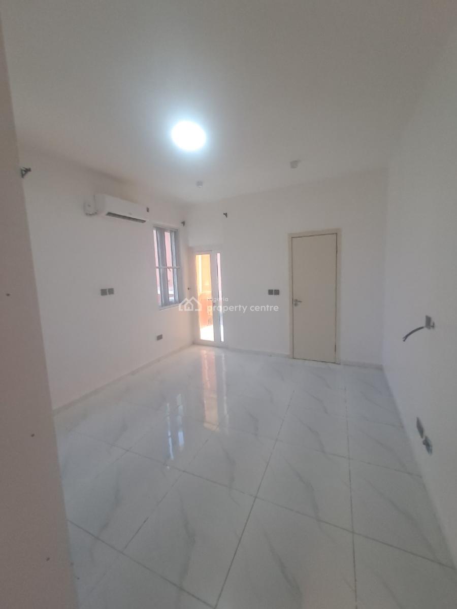Well Built 2 Bedroom Apartment, Ilasan, Ikate, Lekki, Lagos, Flat / Apartment for Rent