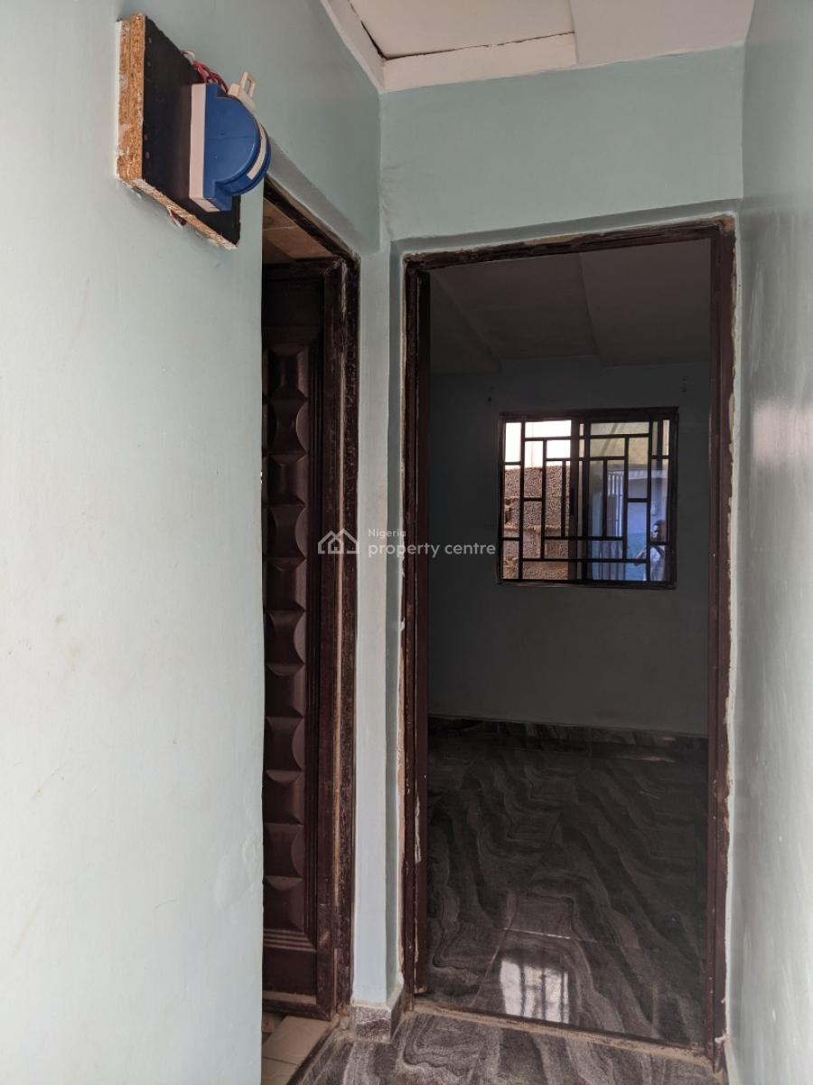 Standard Self Contain, Obasanjo Road, Dutse, Abuja, Self Contain (single Rooms) for Rent