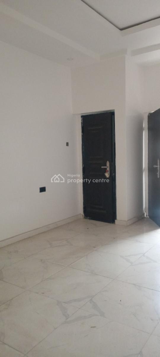 3 Bedroom Flat, Off Mobil Road Ilaje Ajah, Ilaje, Ajah, Lagos, Flat / Apartment for Rent