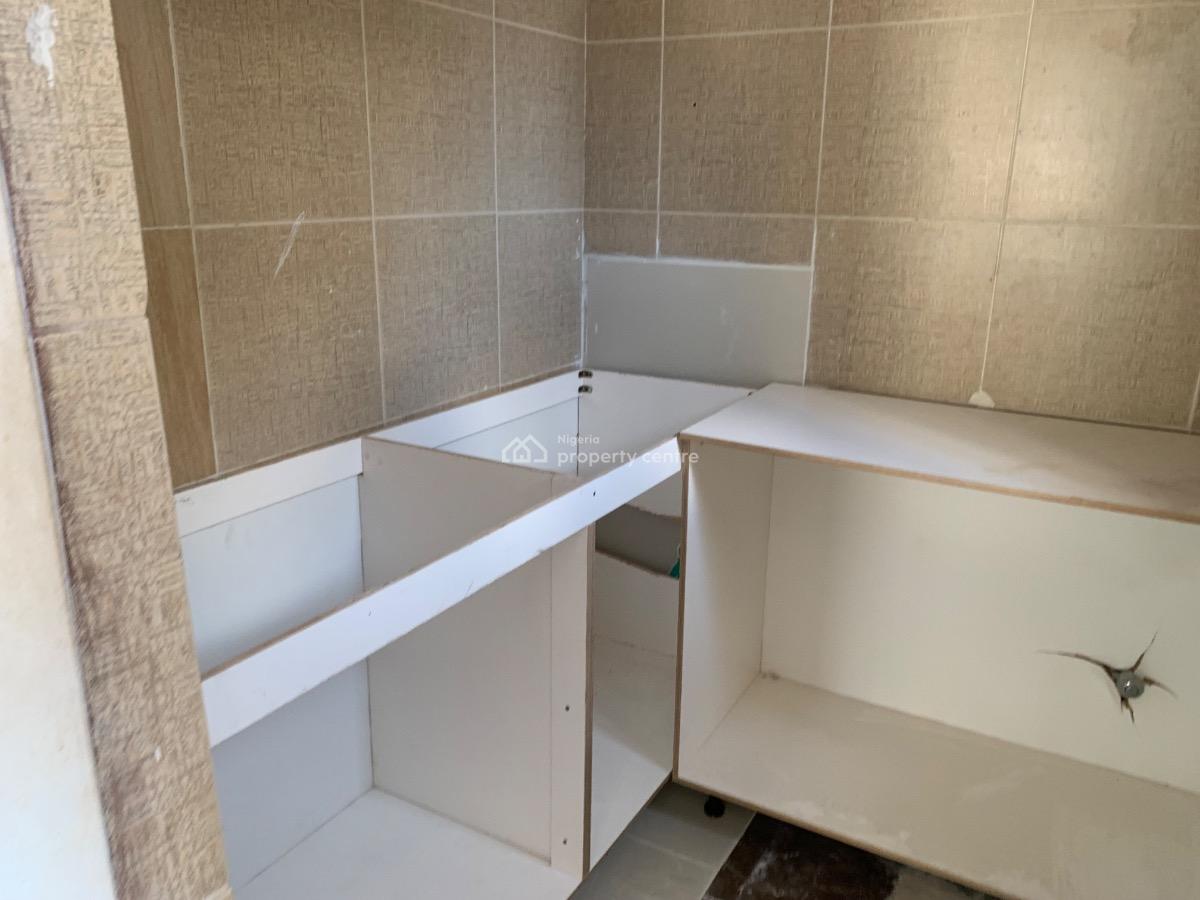 Mini Flat, Carlton Gate Estate Chevron Drive, Lekki, Lagos, Mini Flat (room and Parlour) for Rent