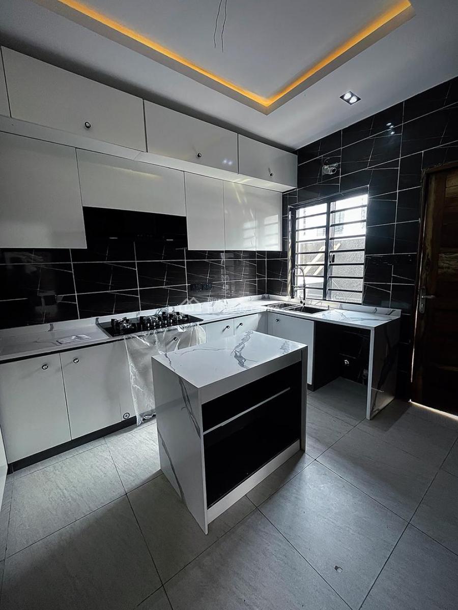 4 Bedroom Semi-detached + Bq + Swimming Pool, Pleasant Estate in Orchid Road, Lekki, Lagos, Semi-detached Duplex for Sale