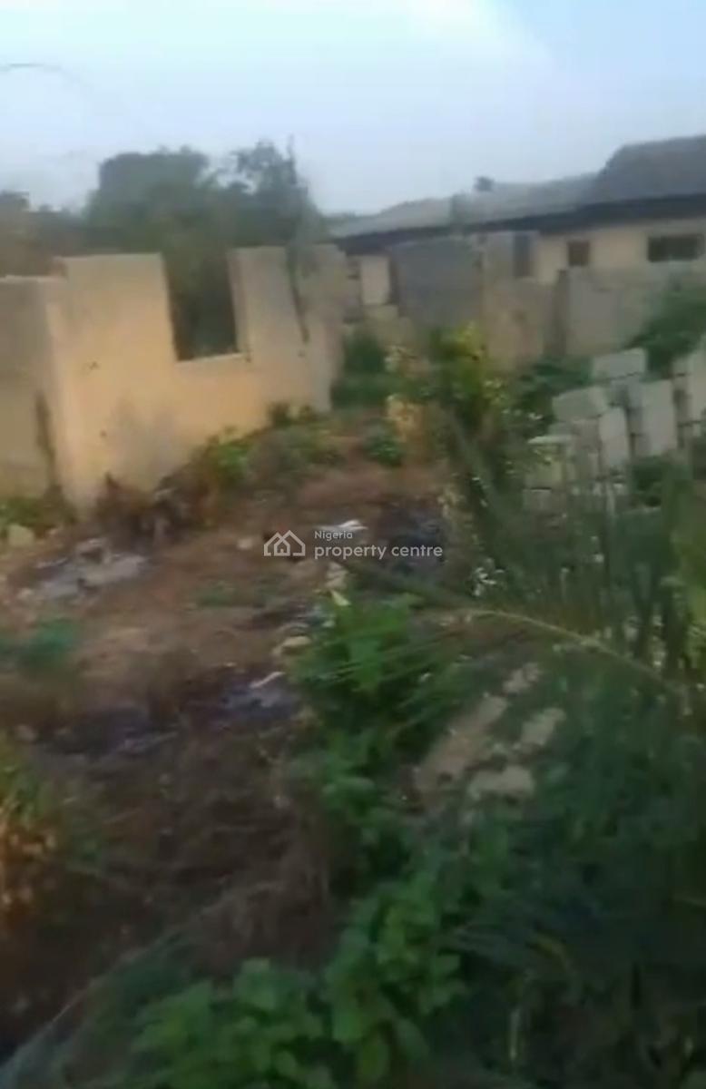 Full Plot of Land with Foundation and Ongoing Project, Bayeku, Ikorodu, Lagos, Residential Land for Sale