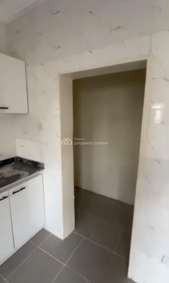 5 Units of Brand New 2 Bedroom Apartment, Off Mabo Road Via Ishaga Rd, Surulere, Lagos, Flat / Apartment for Rent