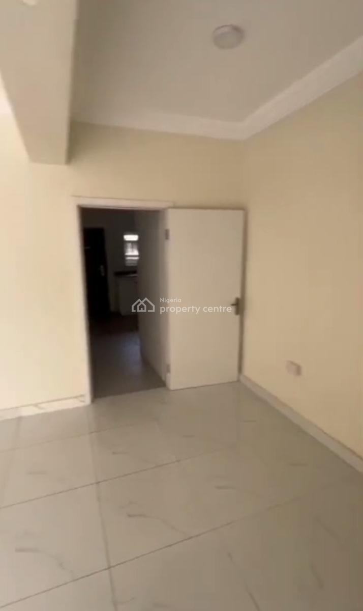 5 Units of Brand New 2 Bedroom Apartment, Off Mabo Road Via Ishaga Rd, Surulere, Lagos, Flat / Apartment for Rent