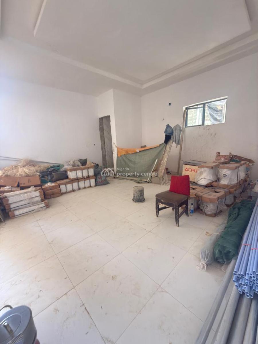 Commercial Space - Ground Floor, Lekki Phase 1, Lekki, Lagos, Commercial Property for Rent