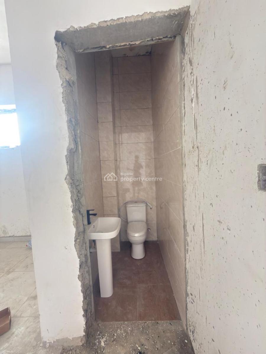 Commercial Spaces  --- 1st Floor, Lekki Phase 1, Lekki Phase 1, Lekki, Lagos, Commercial Property for Rent