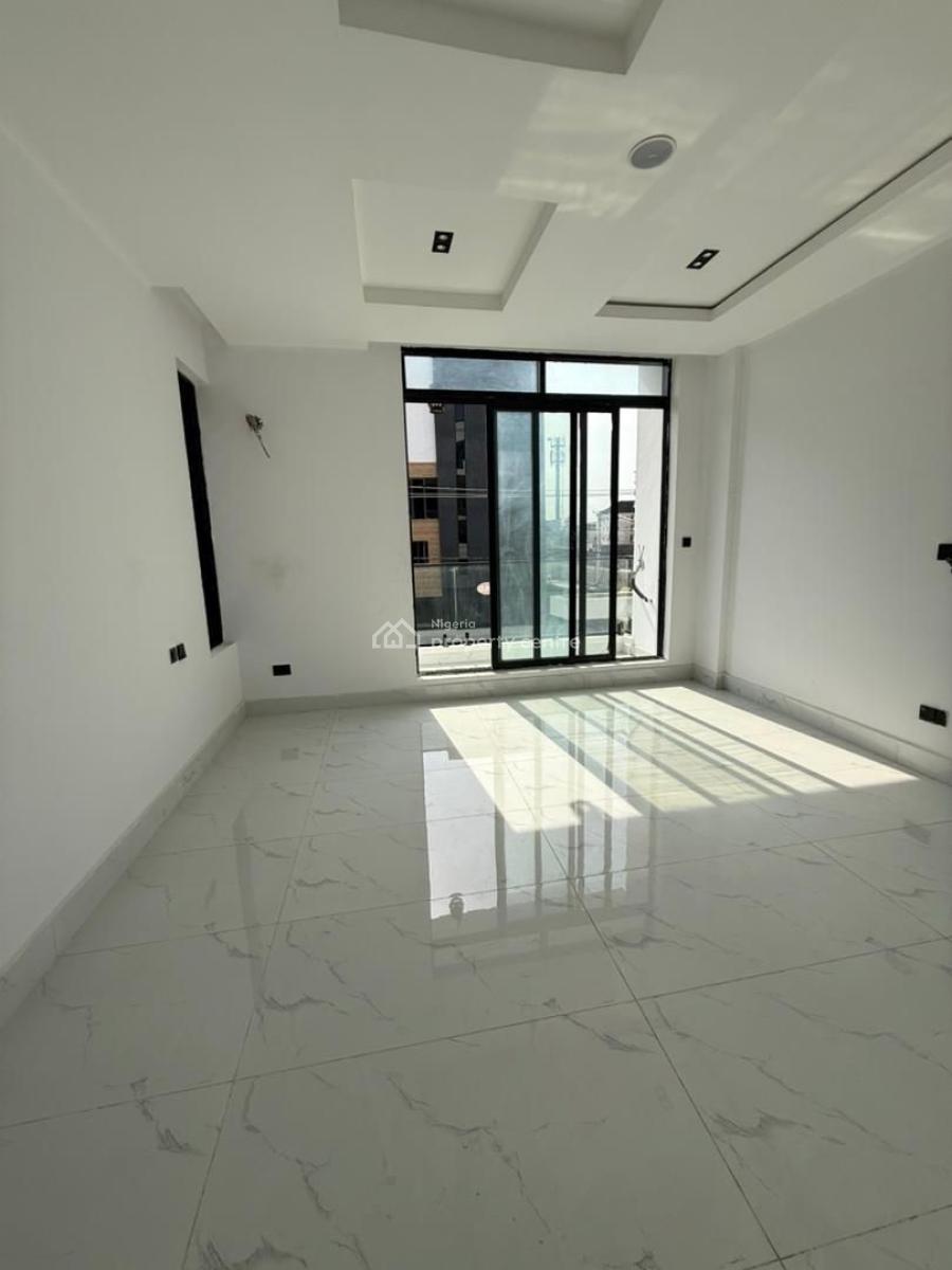 Luxury 2 Bedroom Apartment, Lekki Phase 1, Lekki, Lagos, Flat / Apartment for Sale