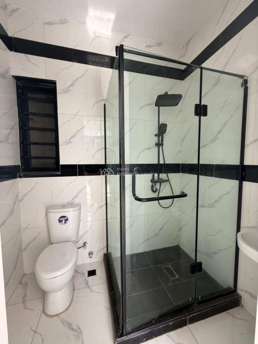 Luxury 2 Bedroom Apartment, Lekki Phase 1, Lekki, Lagos, Flat / Apartment for Sale