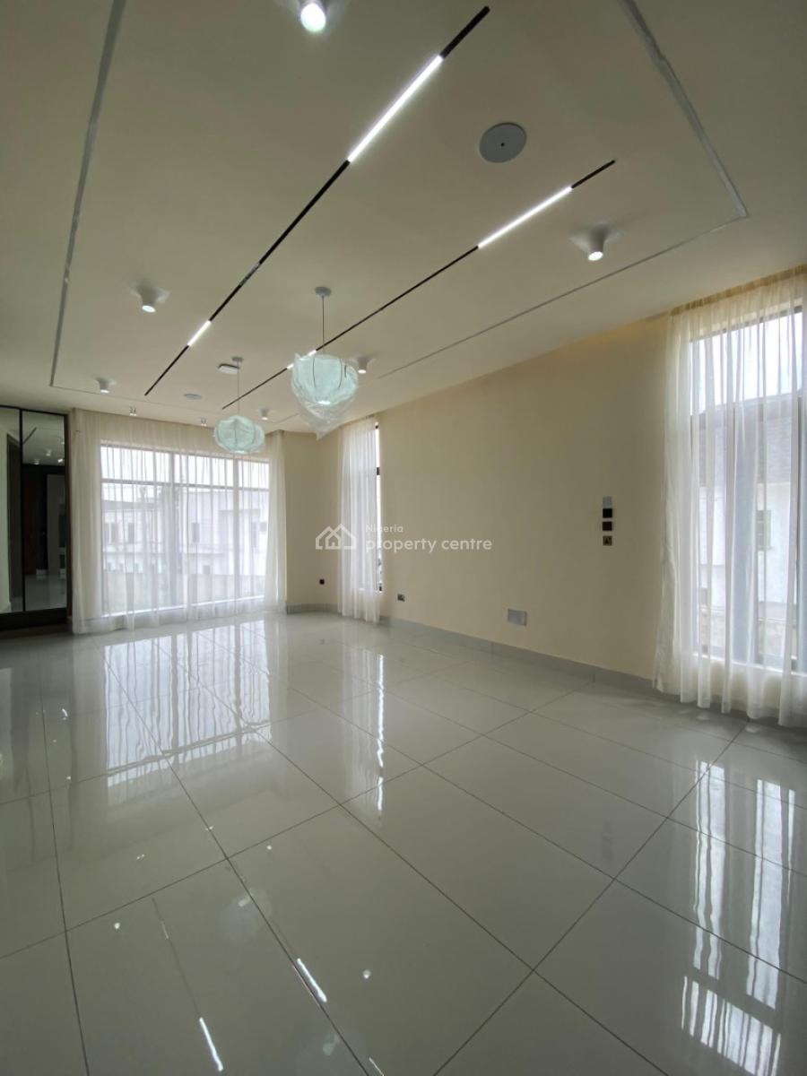 Stunning 5 Bedroom Fully Detached, Chevron, Lekki, Lagos, Detached Duplex for Sale