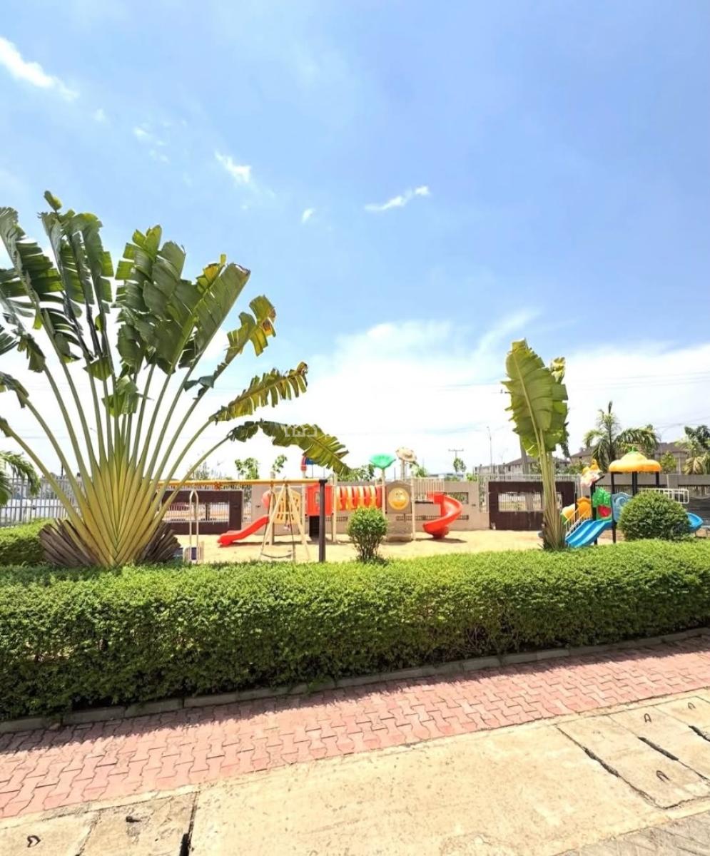 4 Bedroom Terrace Duplex with Bq, Jahi, Abuja, Terraced Duplex for Rent