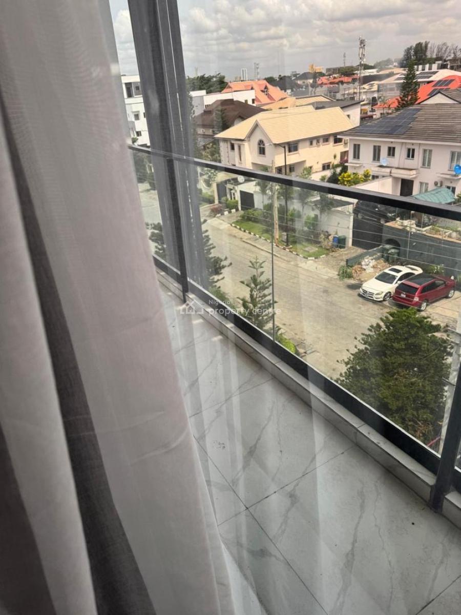 Luxury Newly Built 3 Bedrooms Apartments, Lekki Phase 1, Lekki, Lagos, Flat / Apartment for Rent