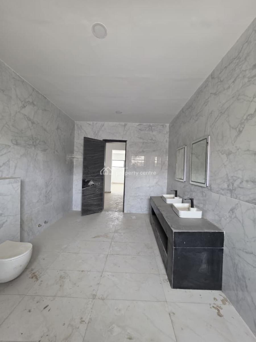 Where Luxury Meets Simplicity -- a Bold Modern Statement, Maitama District, Abuja, Terraced Duplex for Sale