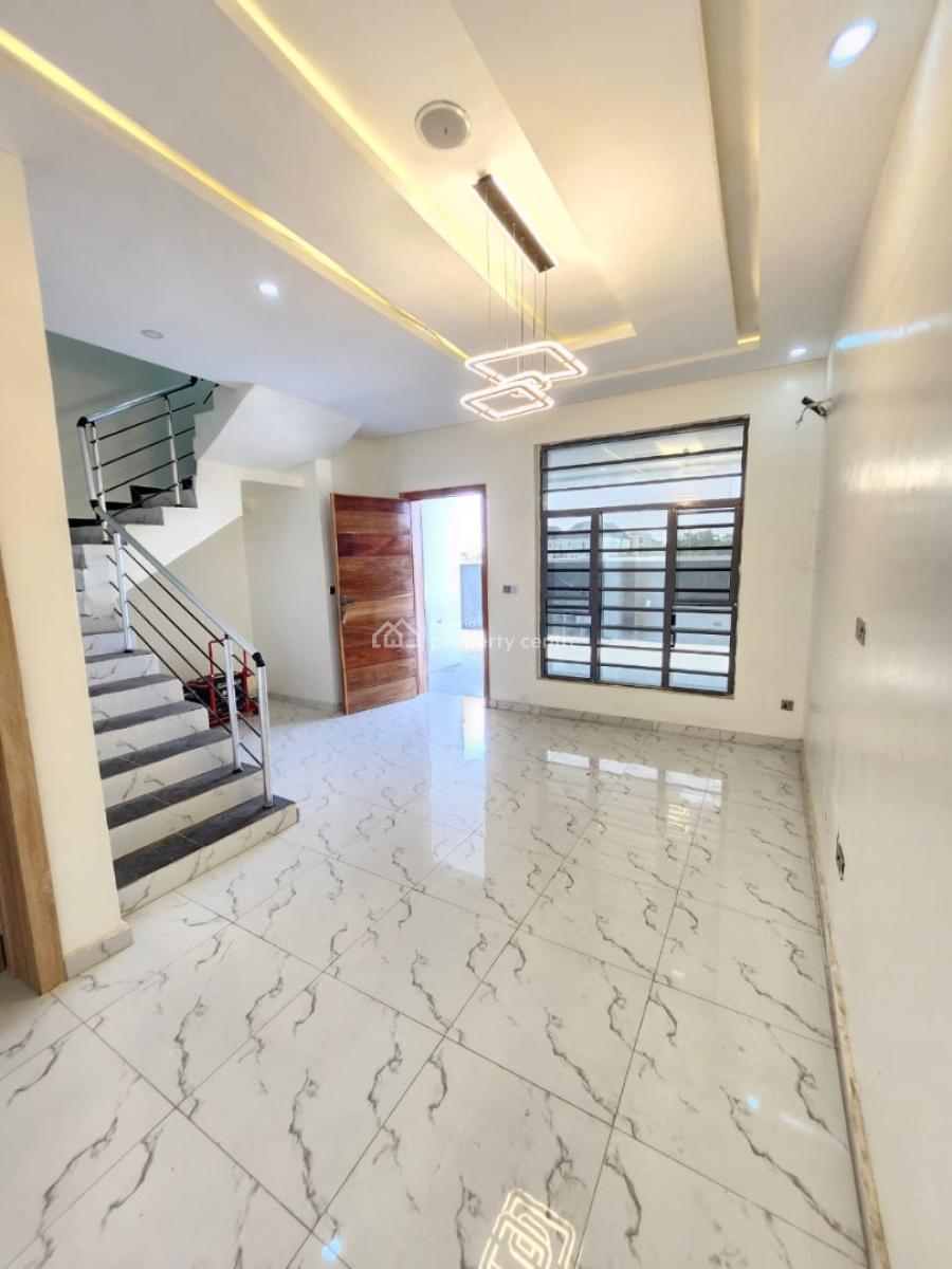 3 Bedrooms, Lekki, Lagos, Semi-detached Duplex for Sale