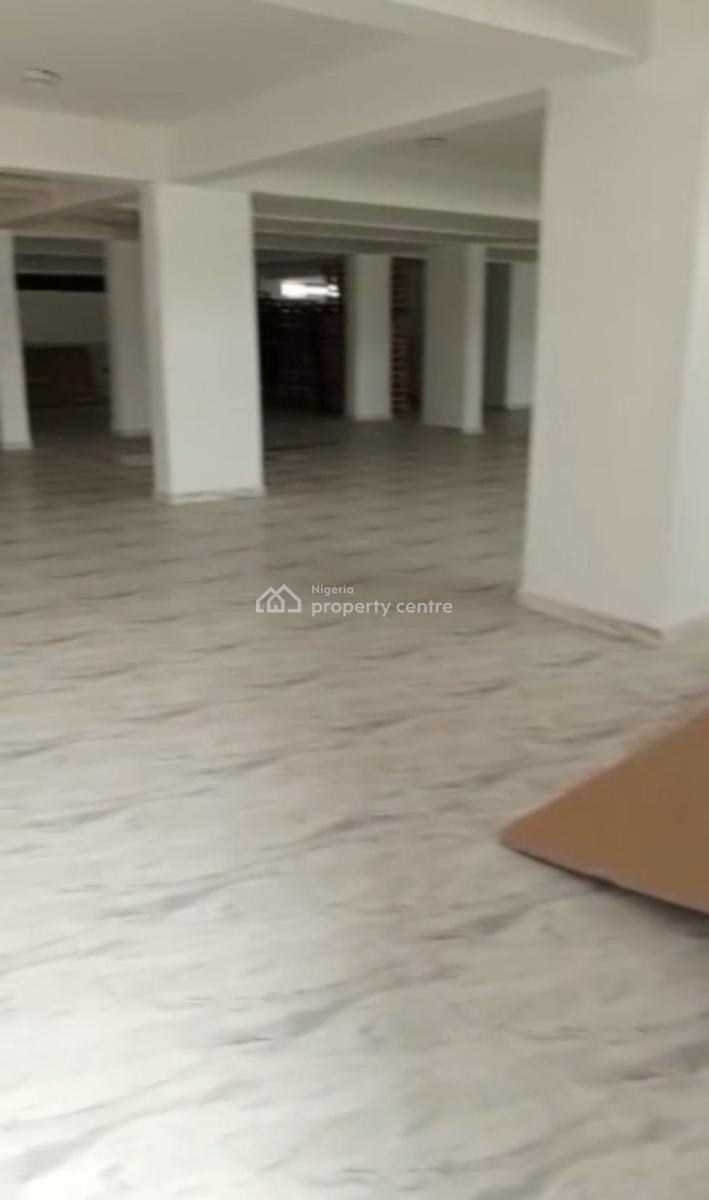 Lease: Massively Spacious Standard Warehouse, Mabushi, Abuja, Warehouse for Rent