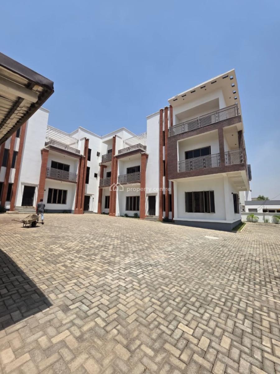 -	exquisite Modern Residence in a Fully Secured Estate, Jahi, Jahi, Abuja, Terraced Duplex for Sale