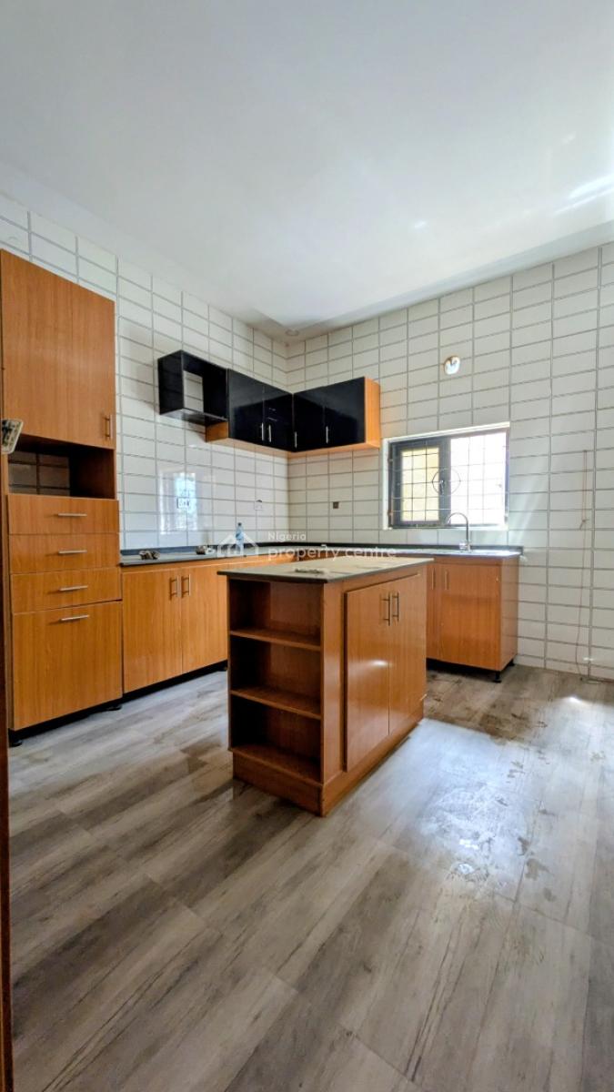 Newly Built 4 Bedroom Semi Detached Duplex with 2 Self-contain Bq, Galadimawa District, Galadimawa, Abuja, Semi-detached Duplex for Sale