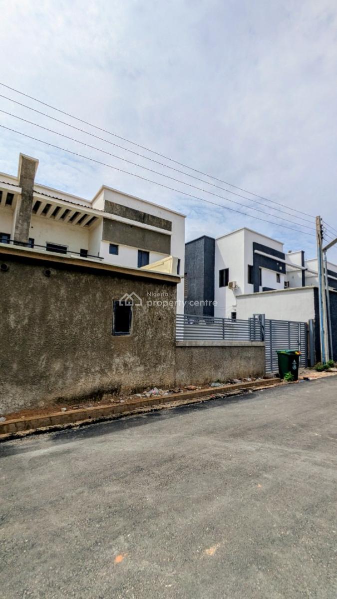 Newly Built 4 Bedroom Semi Detached Duplex with 2 Self-contain Bq, Galadimawa District, Galadimawa, Abuja, Semi-detached Duplex for Sale
