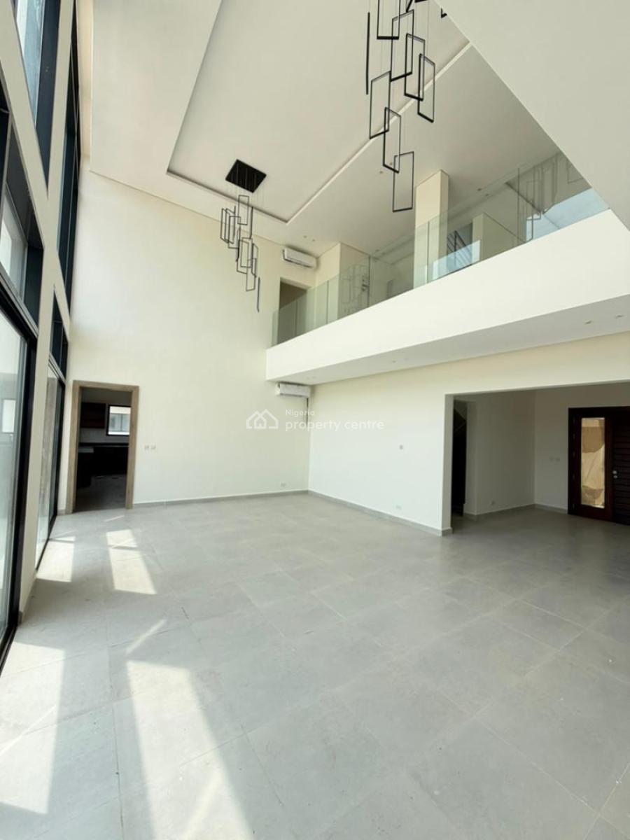 Contemporary Masterpiece with Sleek Finishes and Prime Location, Lekki Phase 1, Lekki, Lagos, Detached Duplex for Rent