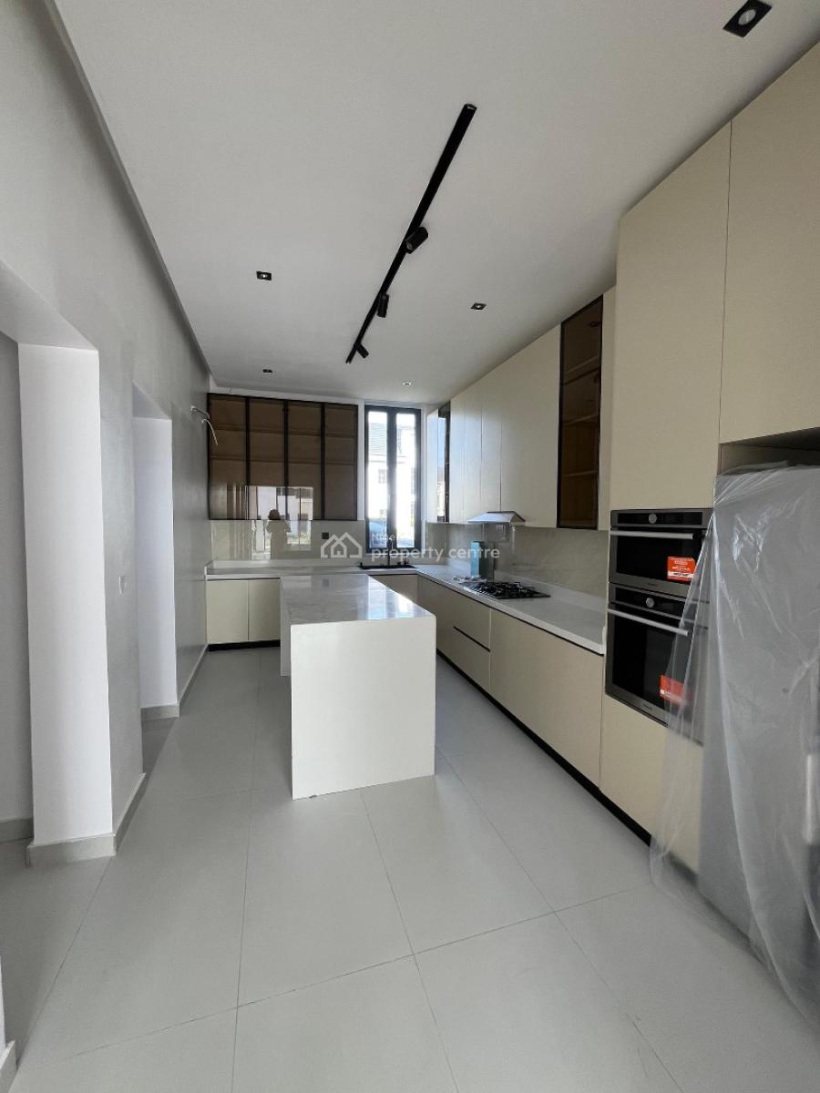 Classy 5 Bed Semi-detached with Gym & Pool Access  Lekki  24/7 Power, Ikate, Lekki, Lagos, Semi-detached Duplex for Sale