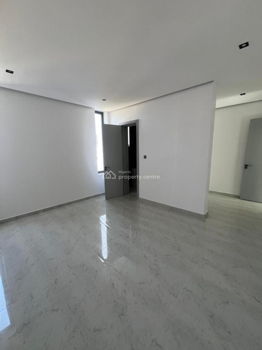 Classy 5 Bed Semi-detached with Gym & Pool Access  Lekki  24/7 Power, Ikate, Lekki, Lagos, Semi-detached Duplex for Sale