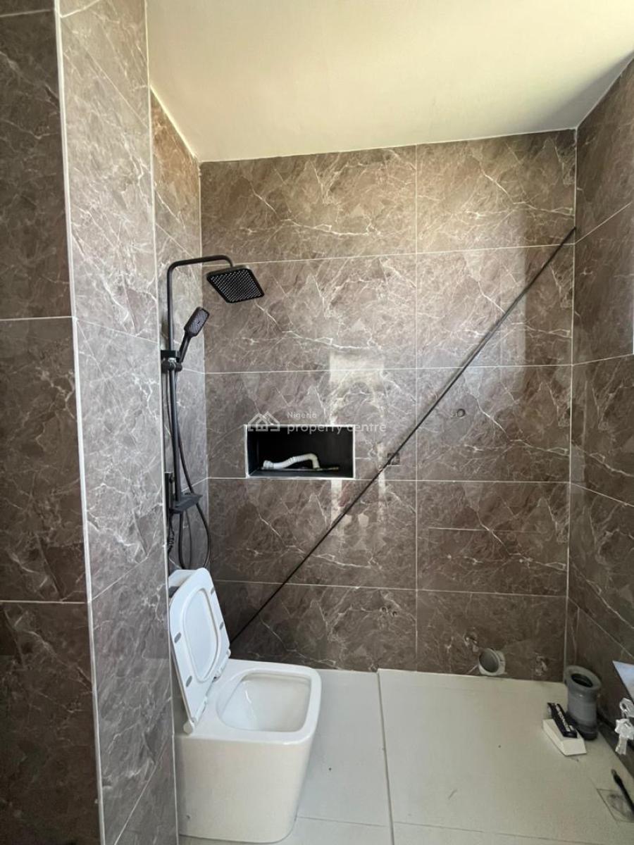 Classy 5 Bed Semi-detached with Gym & Pool Access  Lekki  24/7 Power, Ikate, Lekki, Lagos, Semi-detached Duplex for Sale