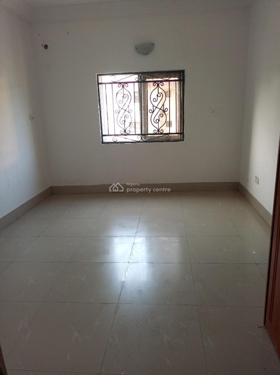 Spacious 3 Bedroom with Dinning First Floor Bring Your Generator, Agungi, Lekki, Lagos, Flat / Apartment for Rent