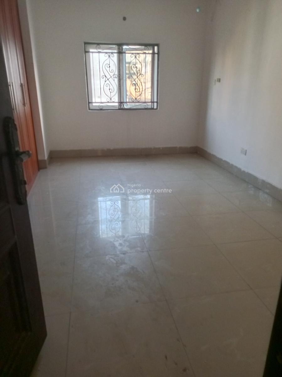 Spacious 3 Bedroom with Dinning First Floor Bring Your Generator, Agungi, Lekki, Lagos, Flat / Apartment for Rent