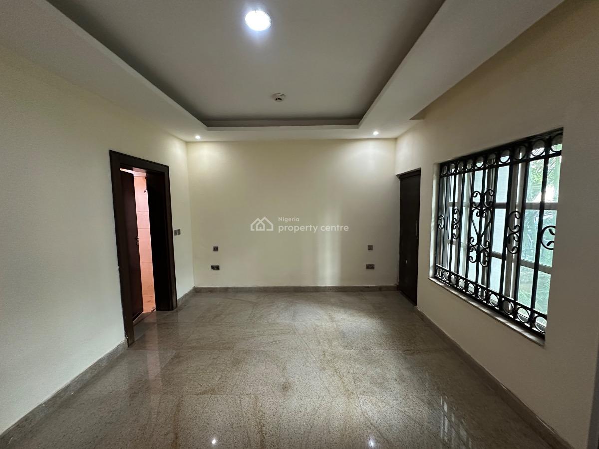 Well Renovated 4 Bedroom Detached Duplex with Bq, Maitama District, Abuja, Detached Duplex for Sale