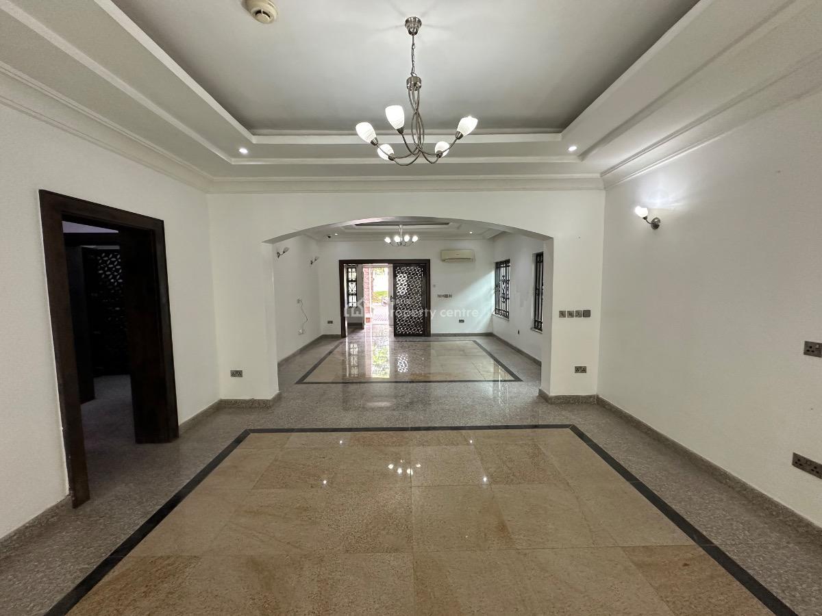 Well Renovated 4 Bedroom Detached Duplex with Bq, Maitama District, Abuja, Detached Duplex for Sale