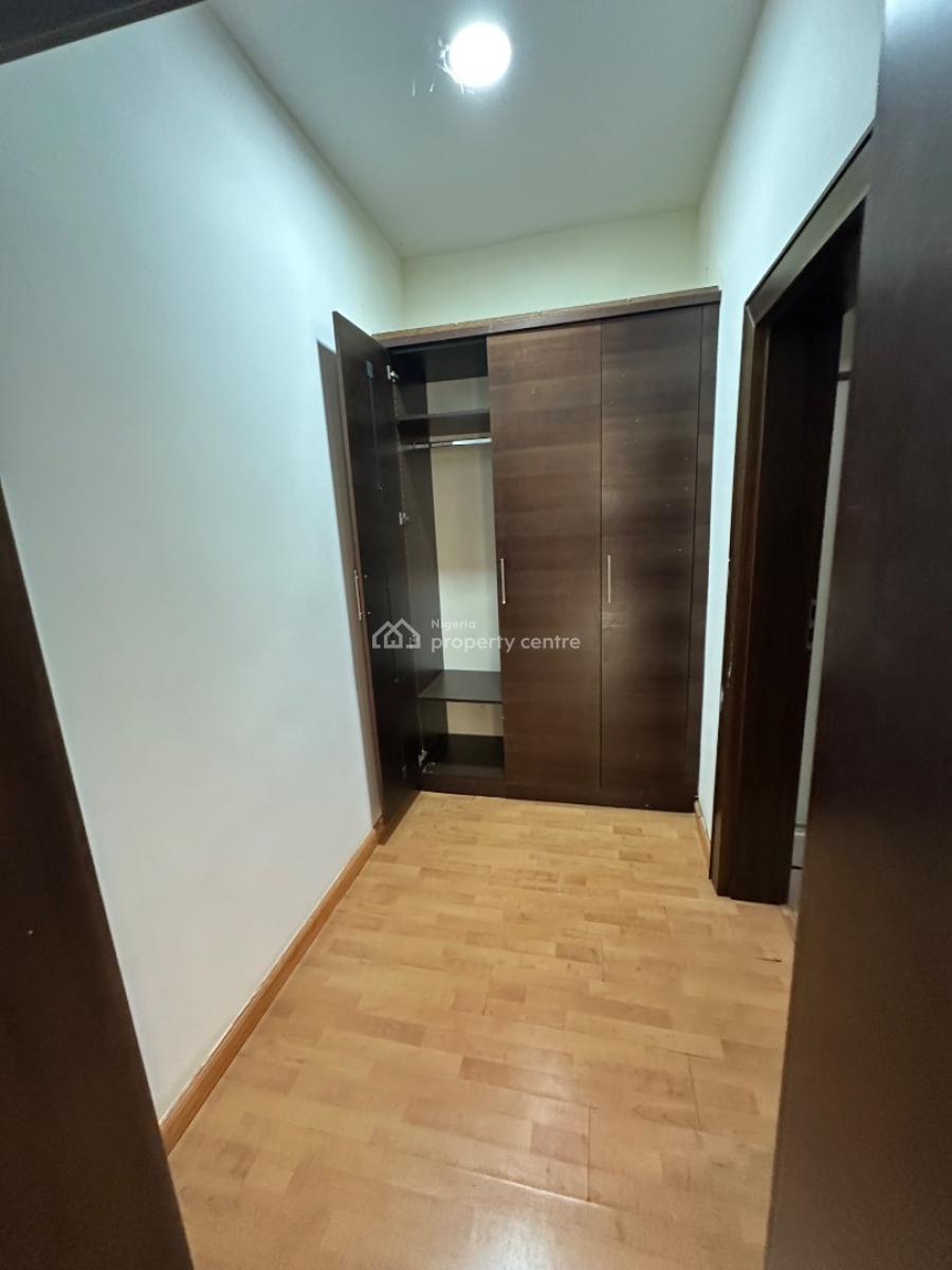 Well Renovated 4 Bedroom Detached Duplex with Bq, Maitama District, Abuja, Detached Duplex for Sale