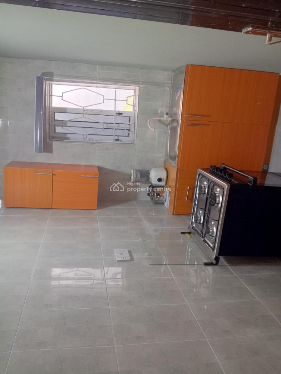 Lovely Furnished Mini Flat, Off Adelabu Street, Surulere, Lagos, Mini Flat (room and Parlour) Short Let
