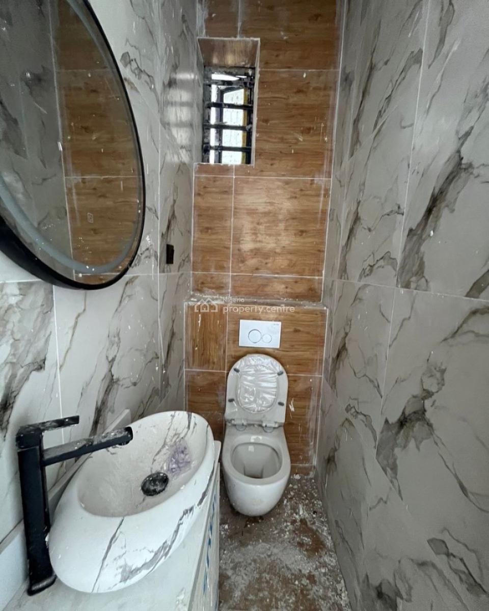 Lovely 1 Bedroom Apartment, Orchid, Lekki, Lagos, Block of Flats for Sale